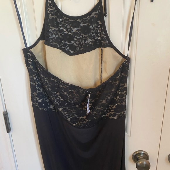 NWT Deb Lace Halter Dress - Picture 3 of 7
